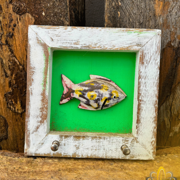 Quadro Porta Chave Pequeno Peixe Verde